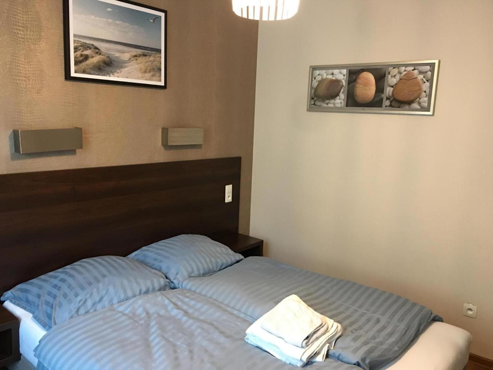 Azzurro Hotel Lukecin Exterior photo